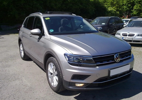 Volkswagen Tiguan cena 123900 przebieg: 108000, rok produkcji 2020 z Lublin małe 742